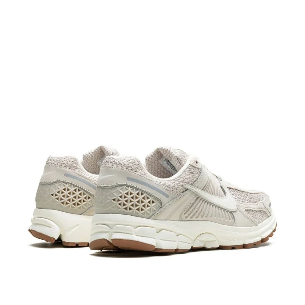 Nike Zoom Vomero 5 Orewood/Brown