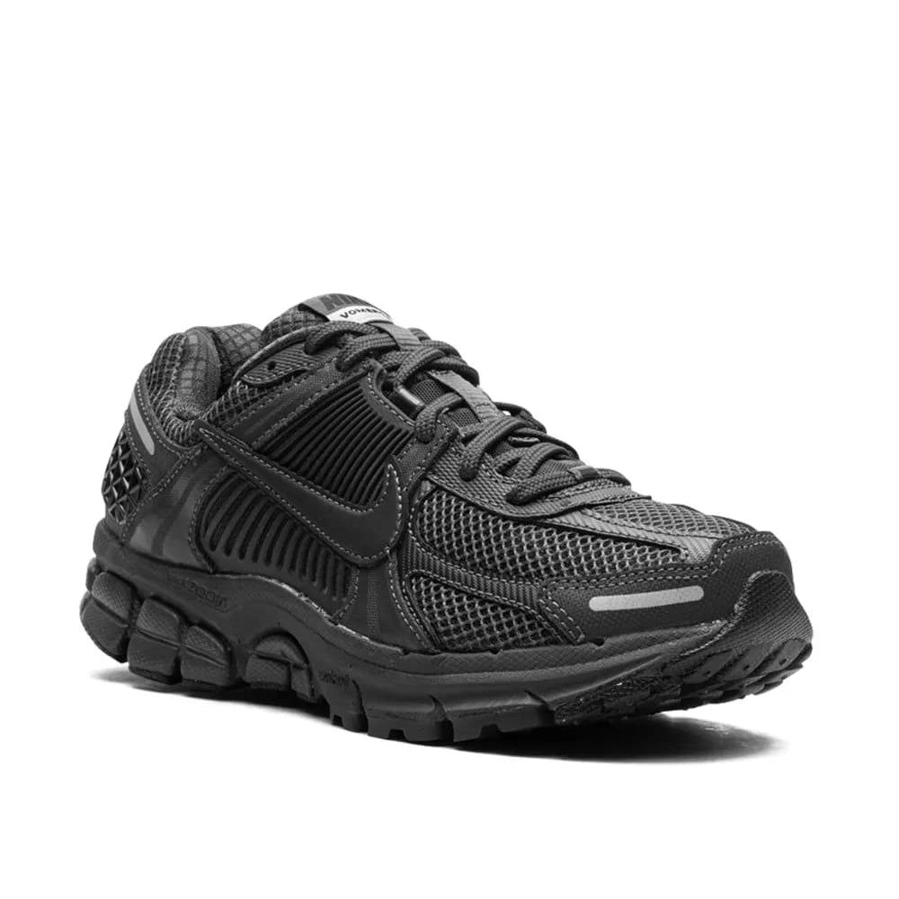 Nike Zoom Vomero 5 შავი