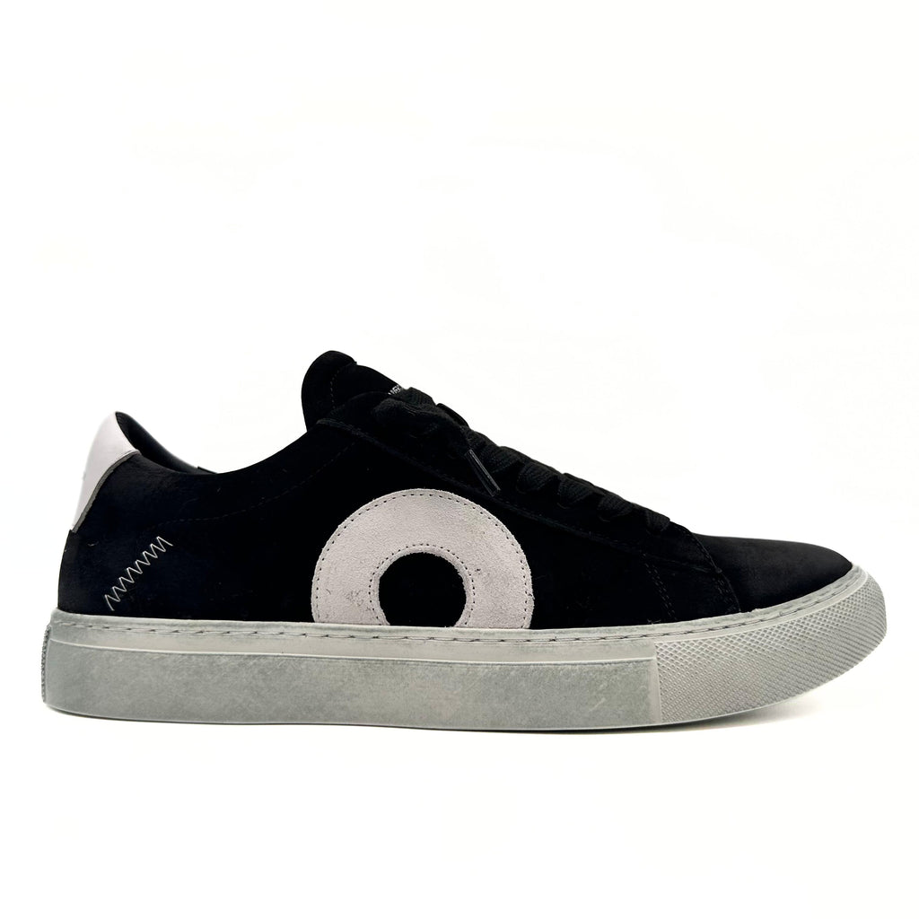 Oliver Cavell Low 1 Black