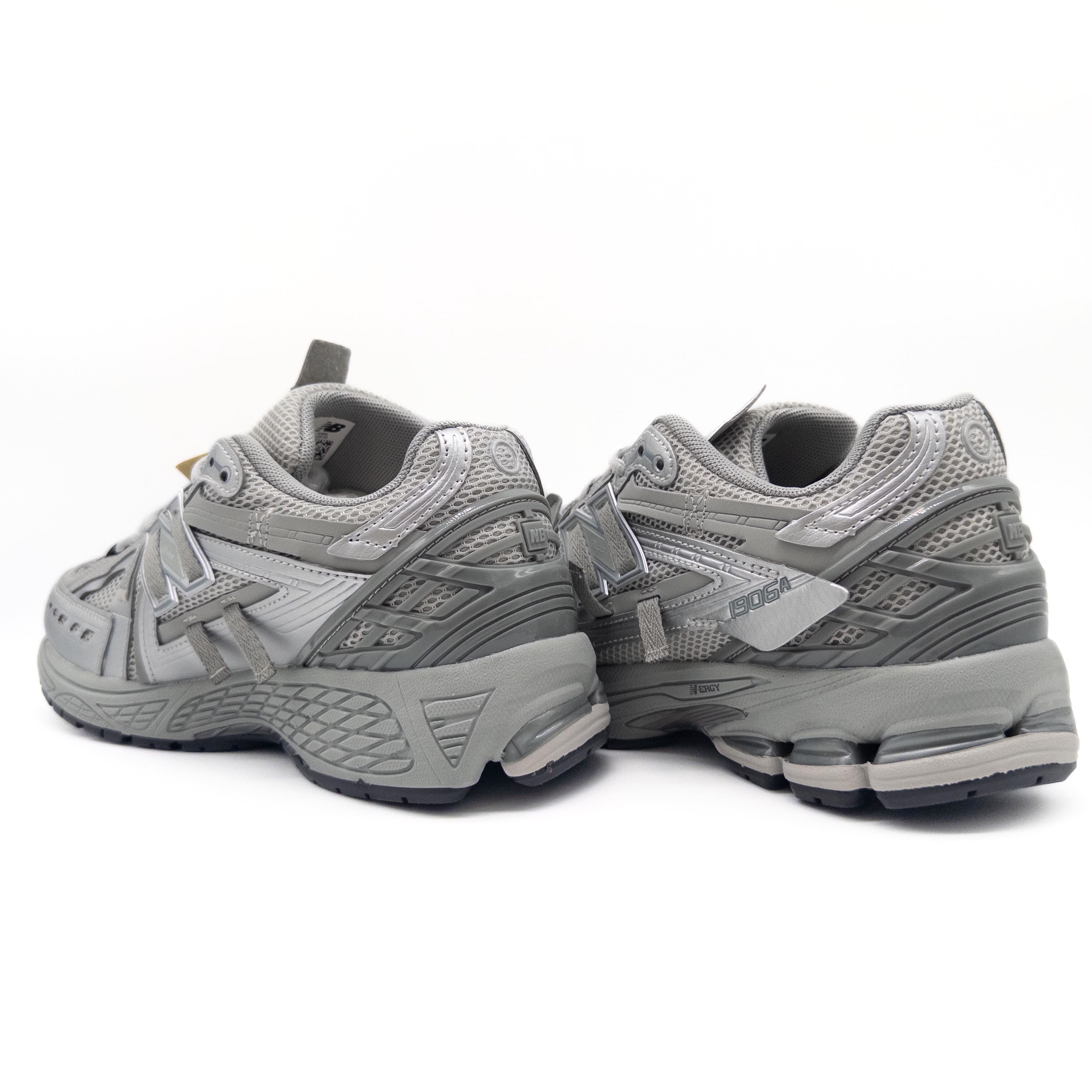 NEW BALANCE 1906A