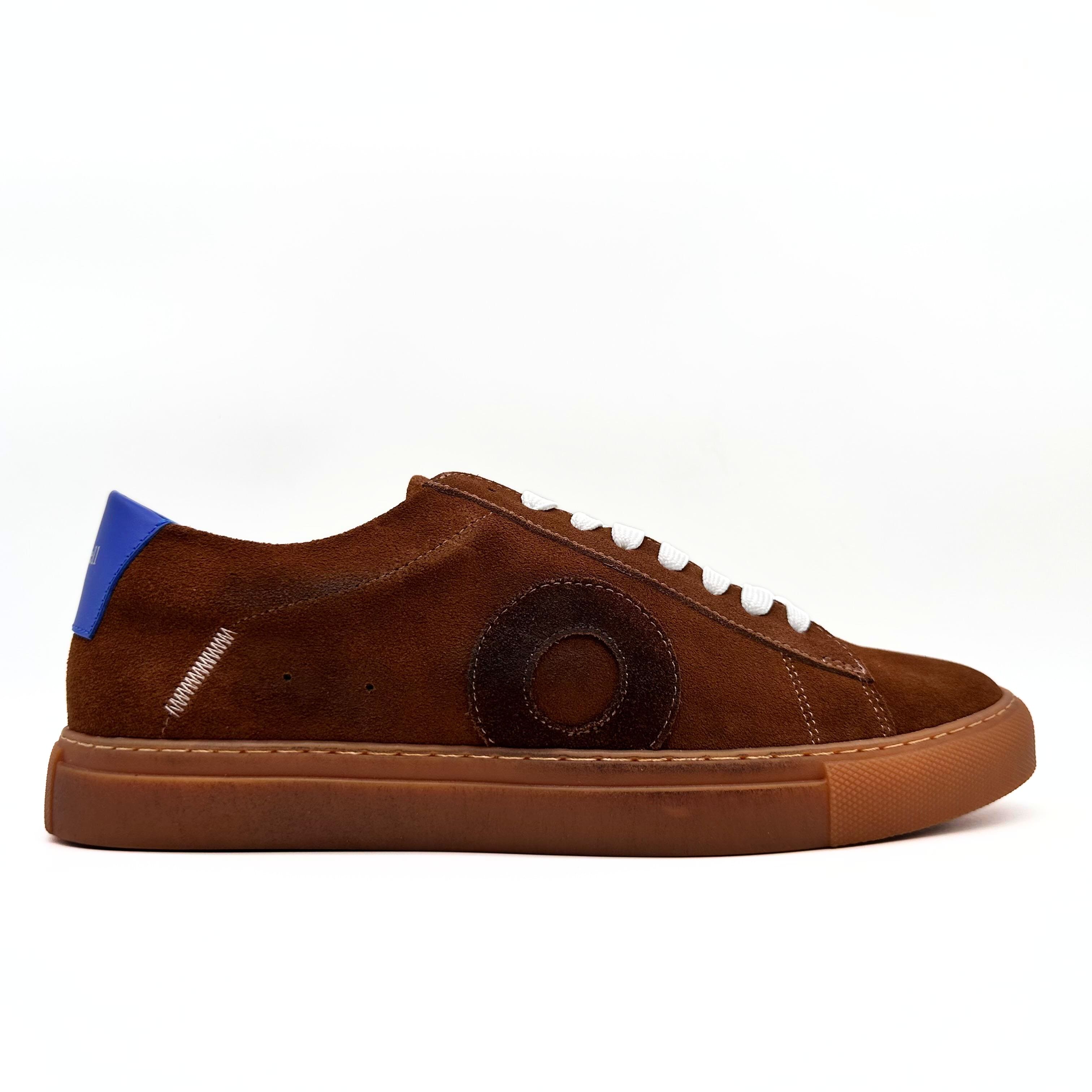 Oliver Cavell Low 1 Brown