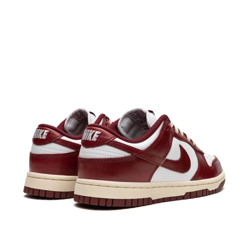 Nike Dunk Low Red