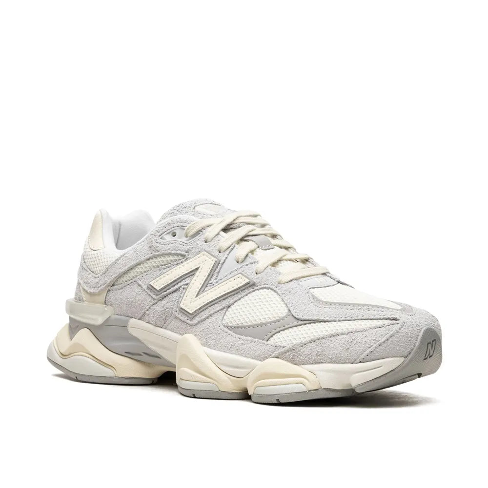 NEW BALANCE  9060 White & Crem