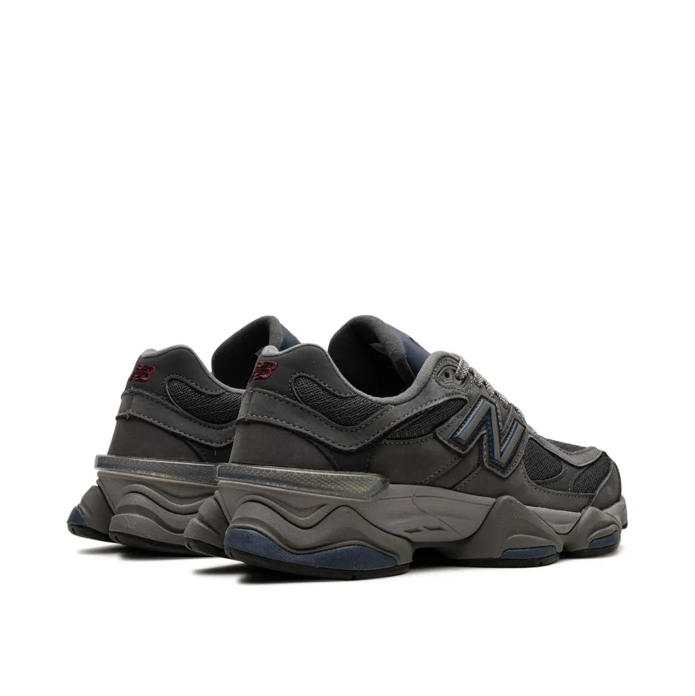 NEW BALANCE 9060 Grey