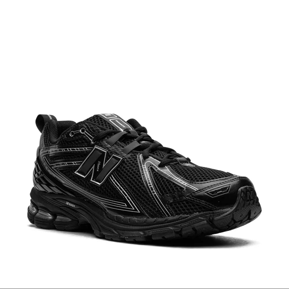 NEW BALANCE Full Black 1906R