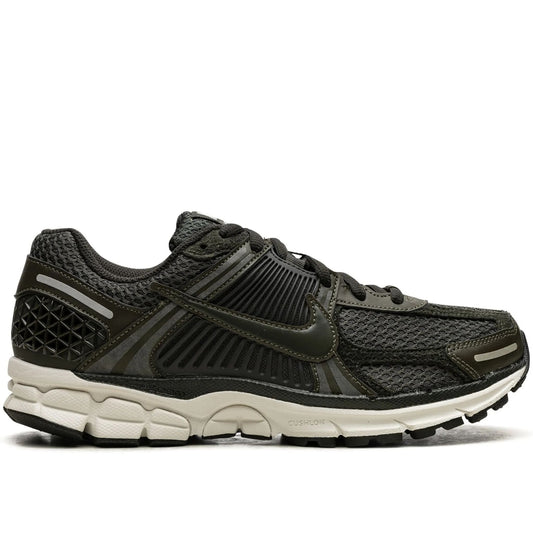 Nike Zoom Vomero 5