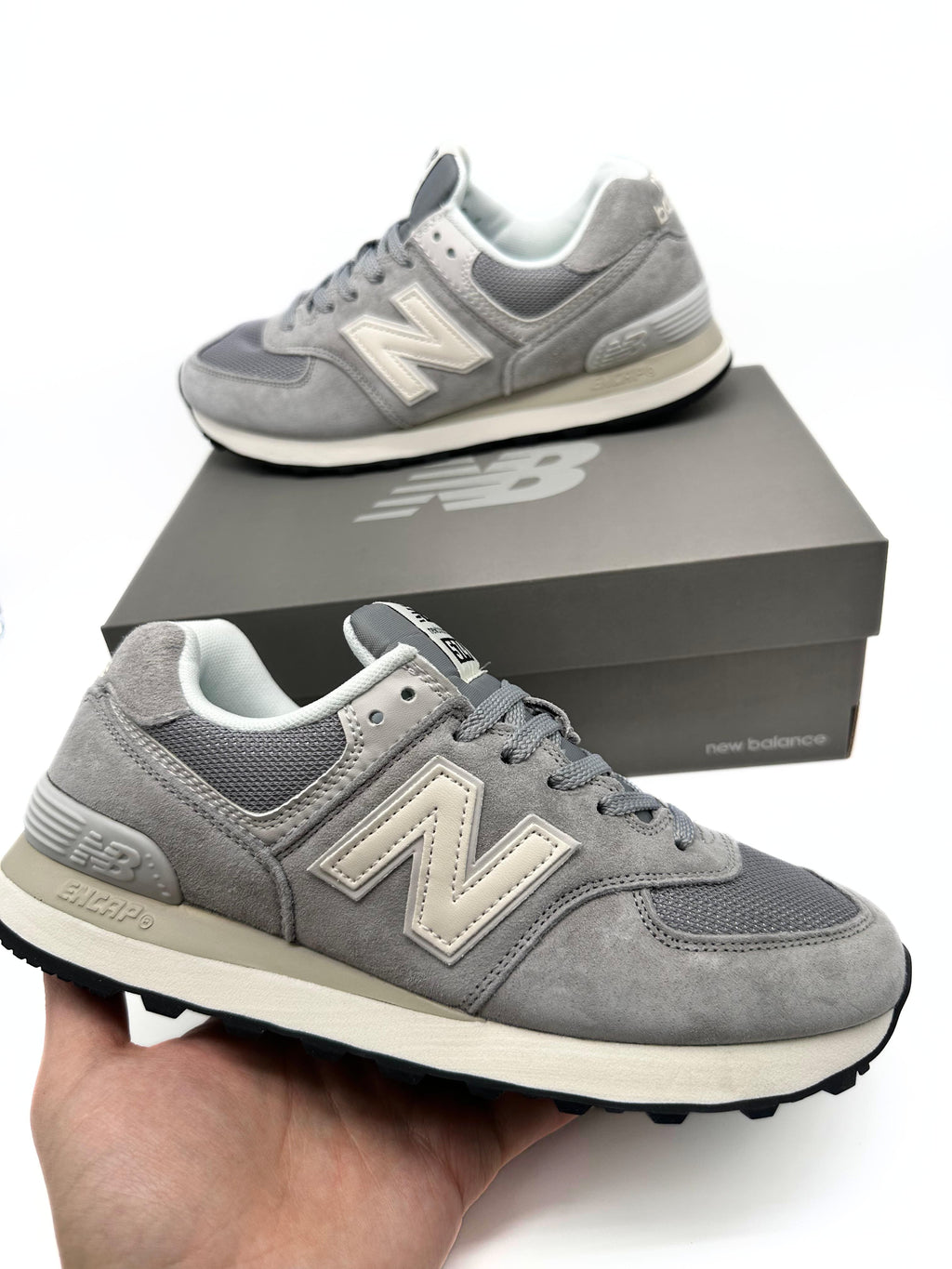 NEW BALANCE 574 ბრინჯაოსფერი/ნაცრისფერი