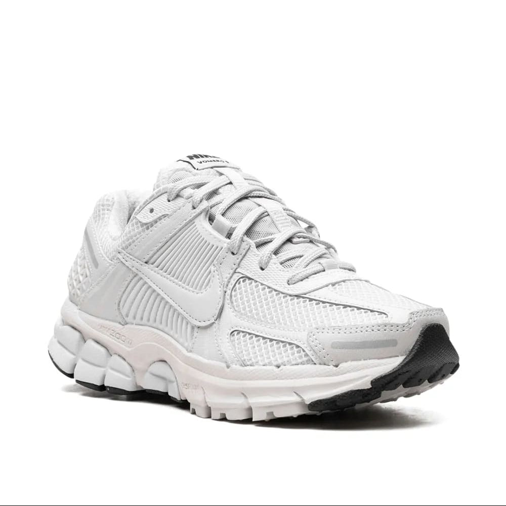 Nike Zoom Vomero 5 თეთრი/ნაცრისფერი