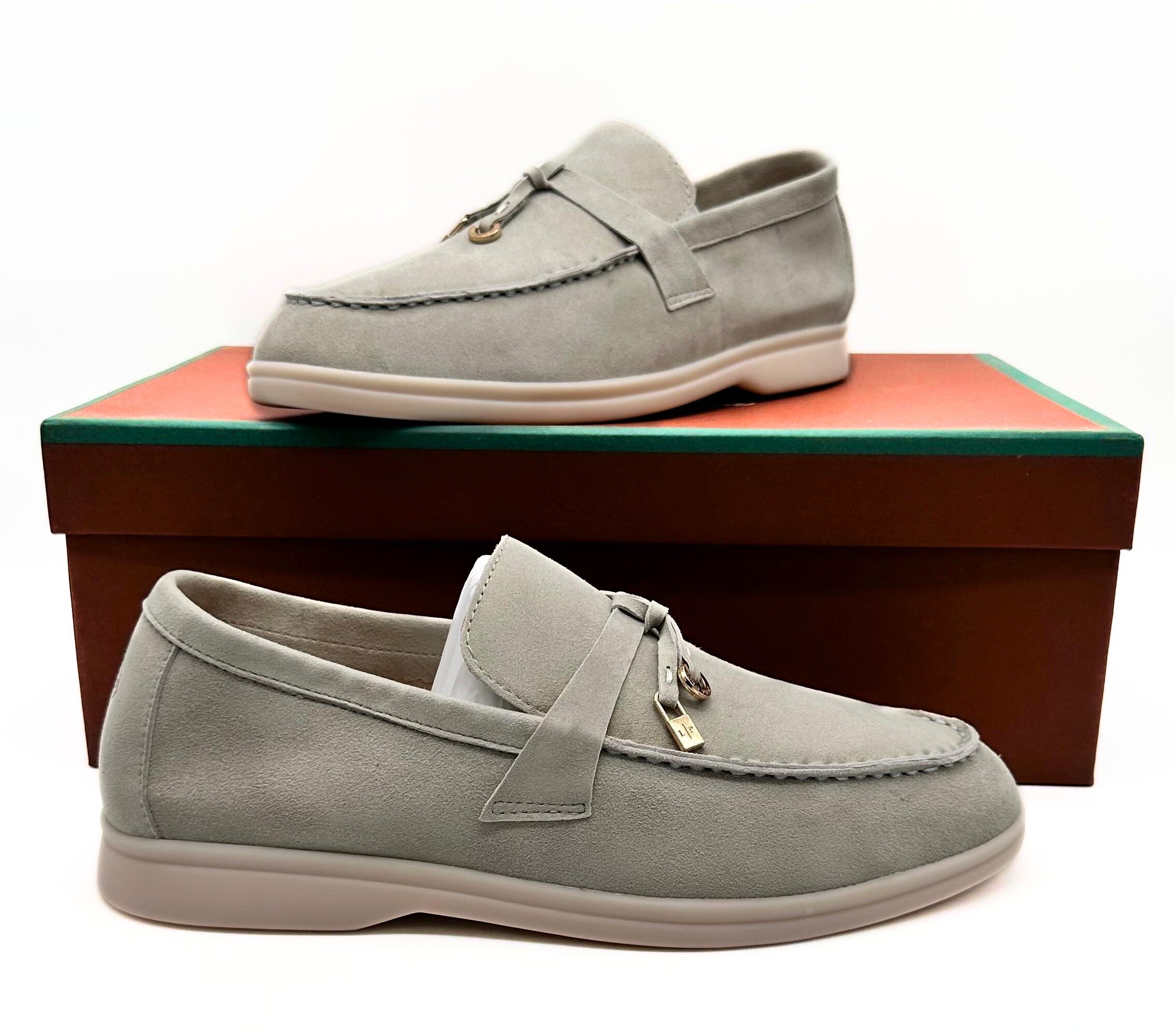Loro Piana ვერცლისფერი