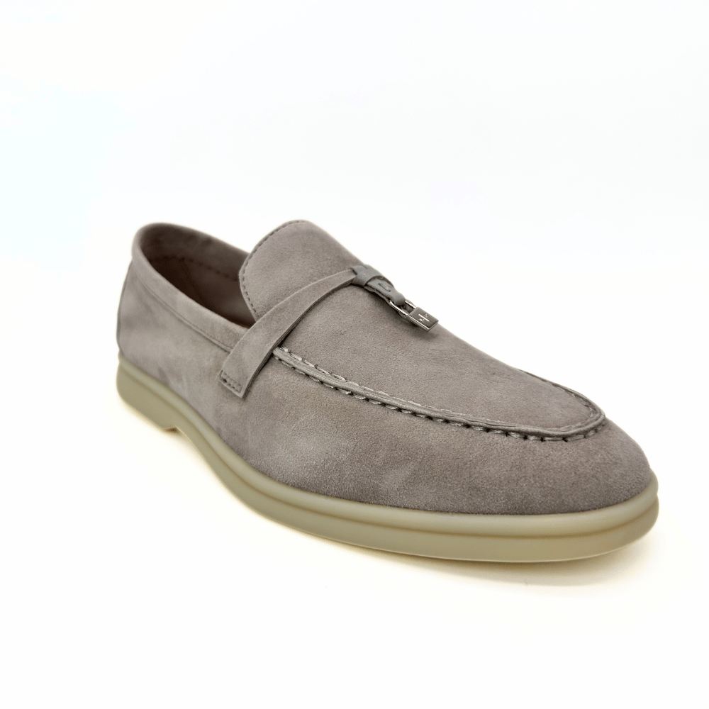 Loro Piana ბეჟი