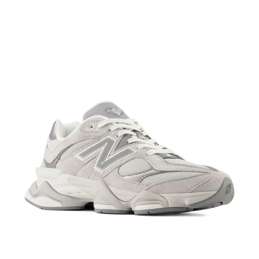 NEW BALANCE  9060 Light-Pink