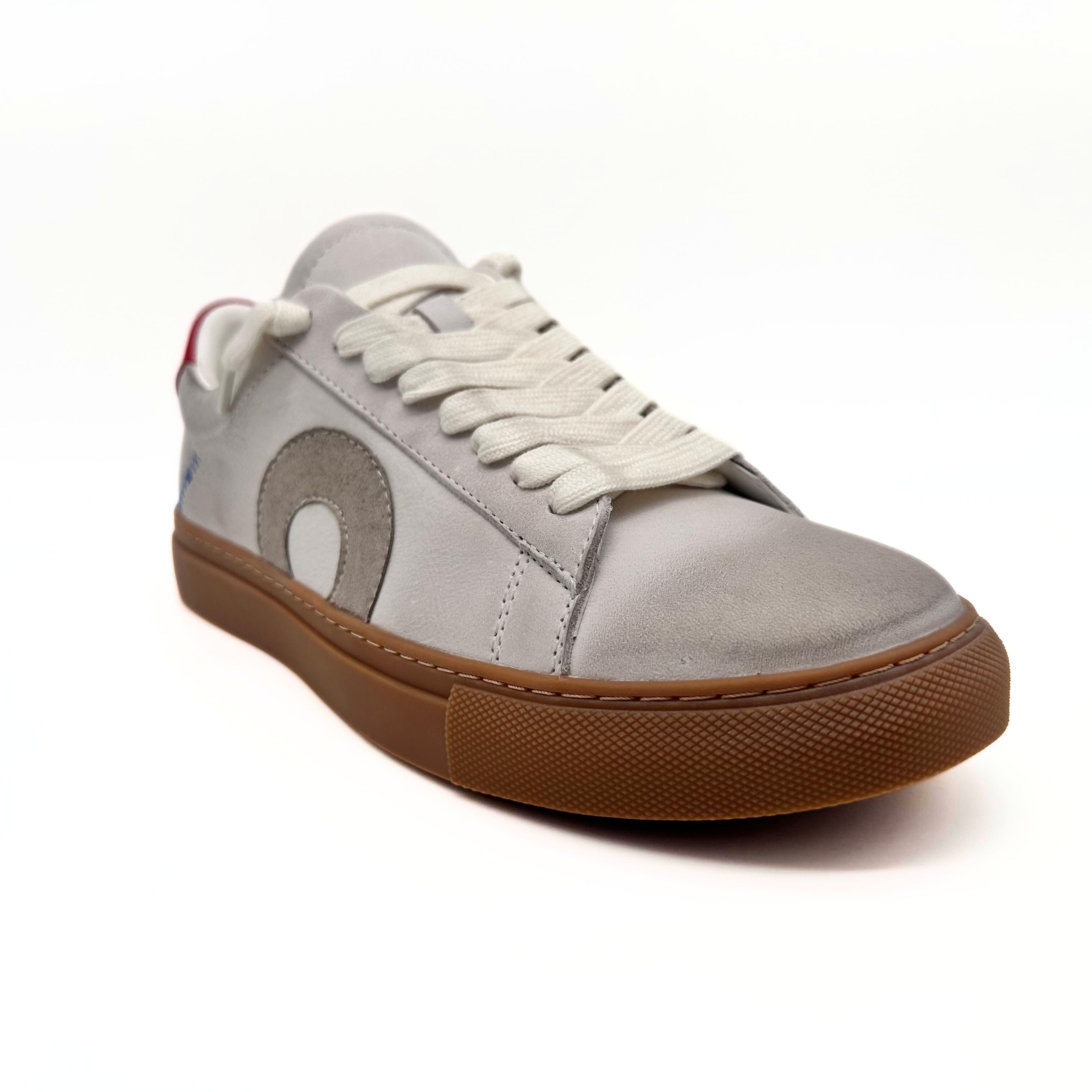 Oliver Cavell Low 1 white