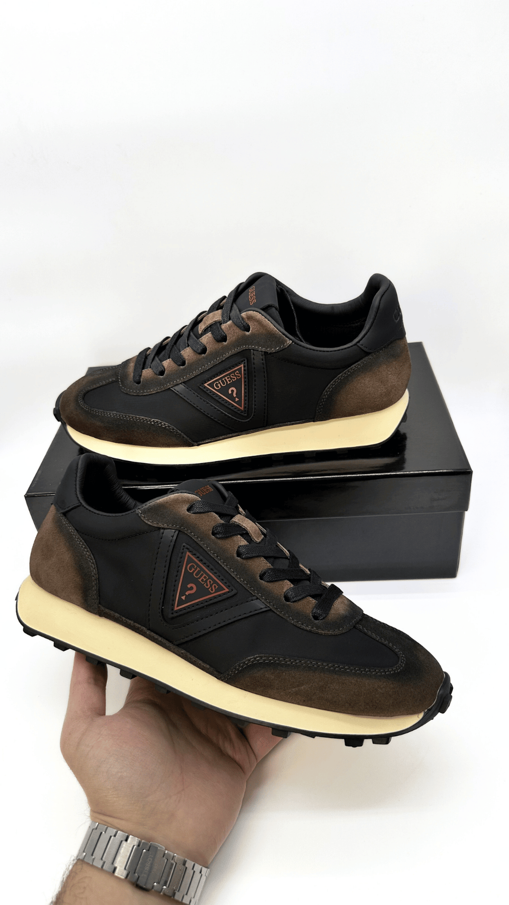 GUESS Y6615-13 Coffe