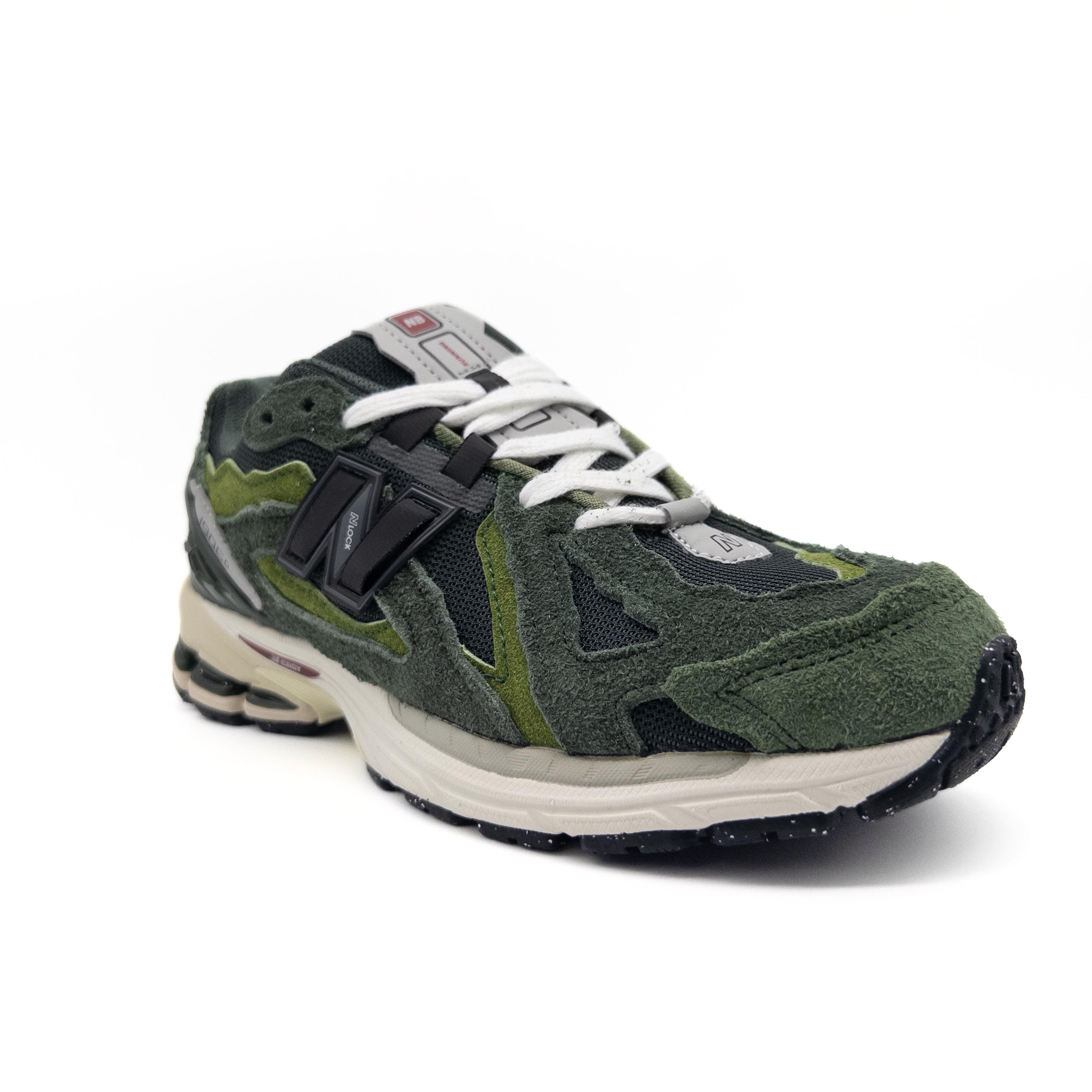 NEW BALANCE 1906D
