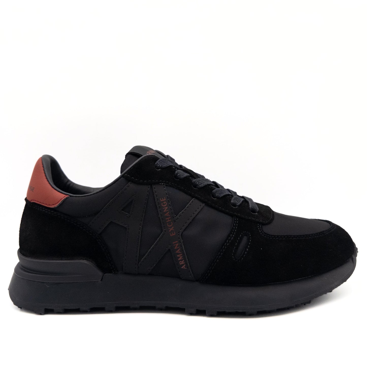 Armani Exchange შავი