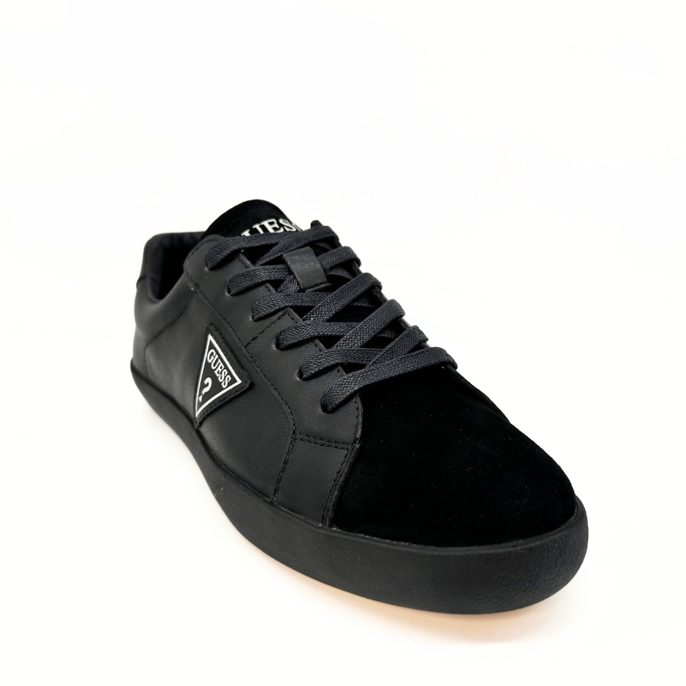 GUESS Y2820