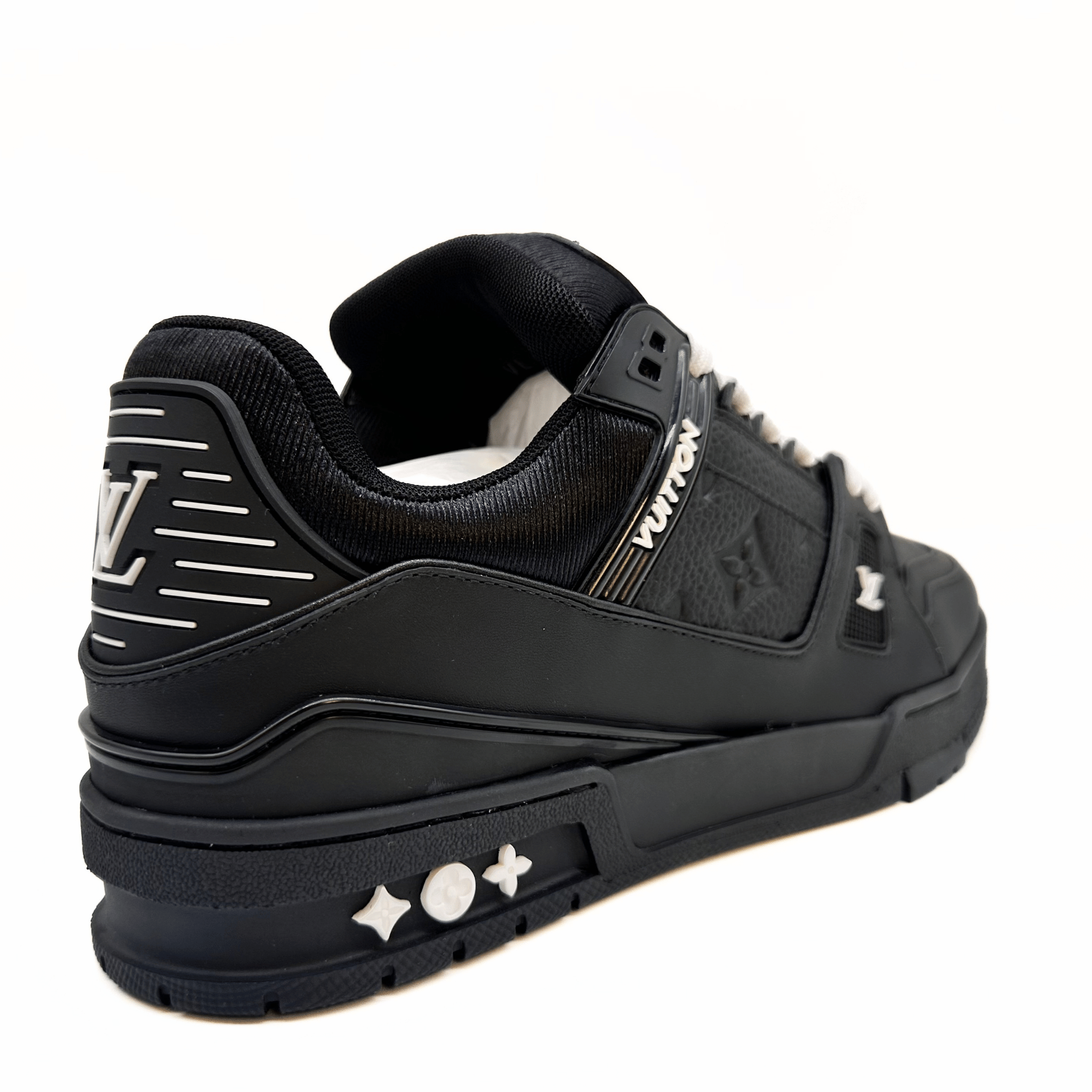 LV Black