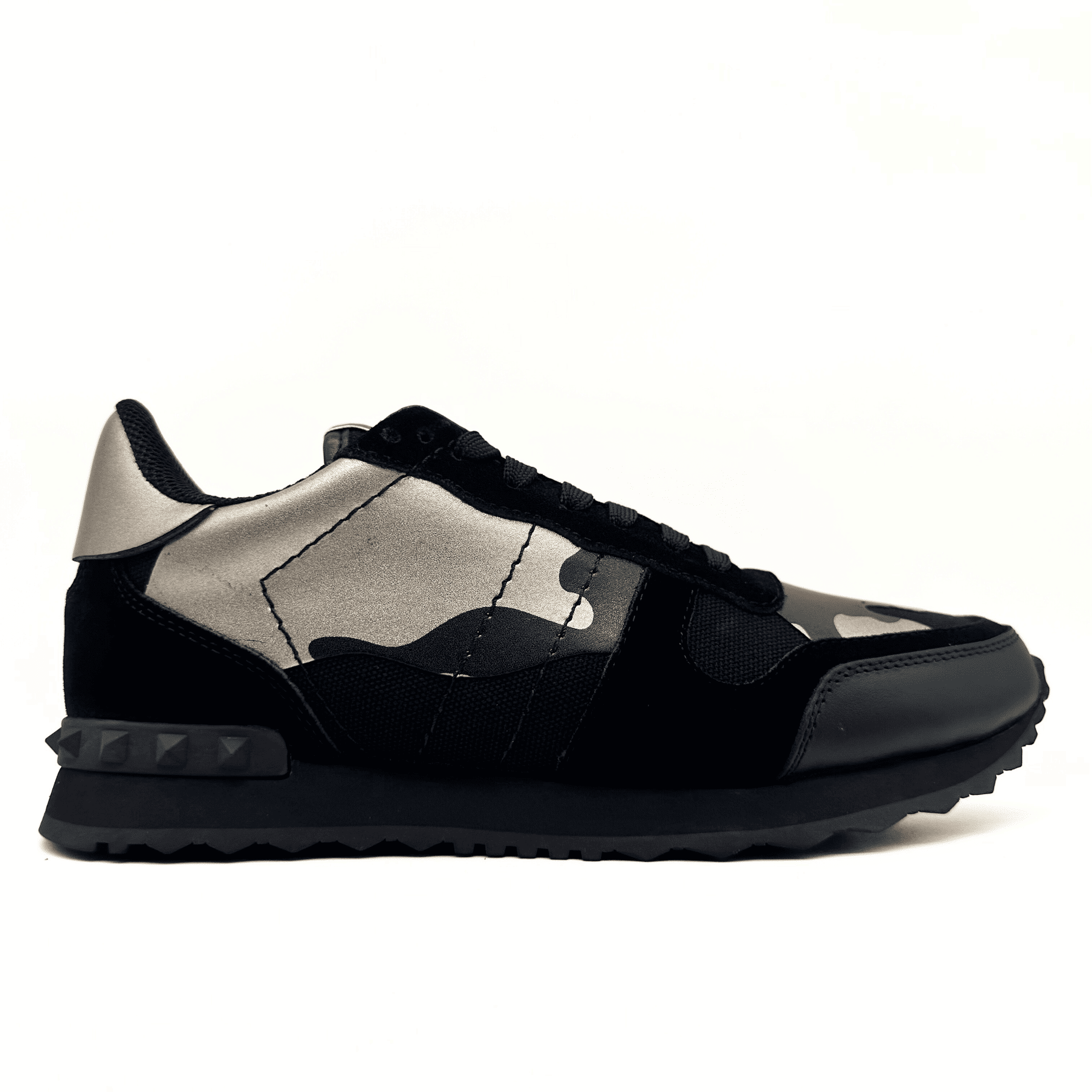 Valentino Garavani Rockrunner Silver-Black sneakers