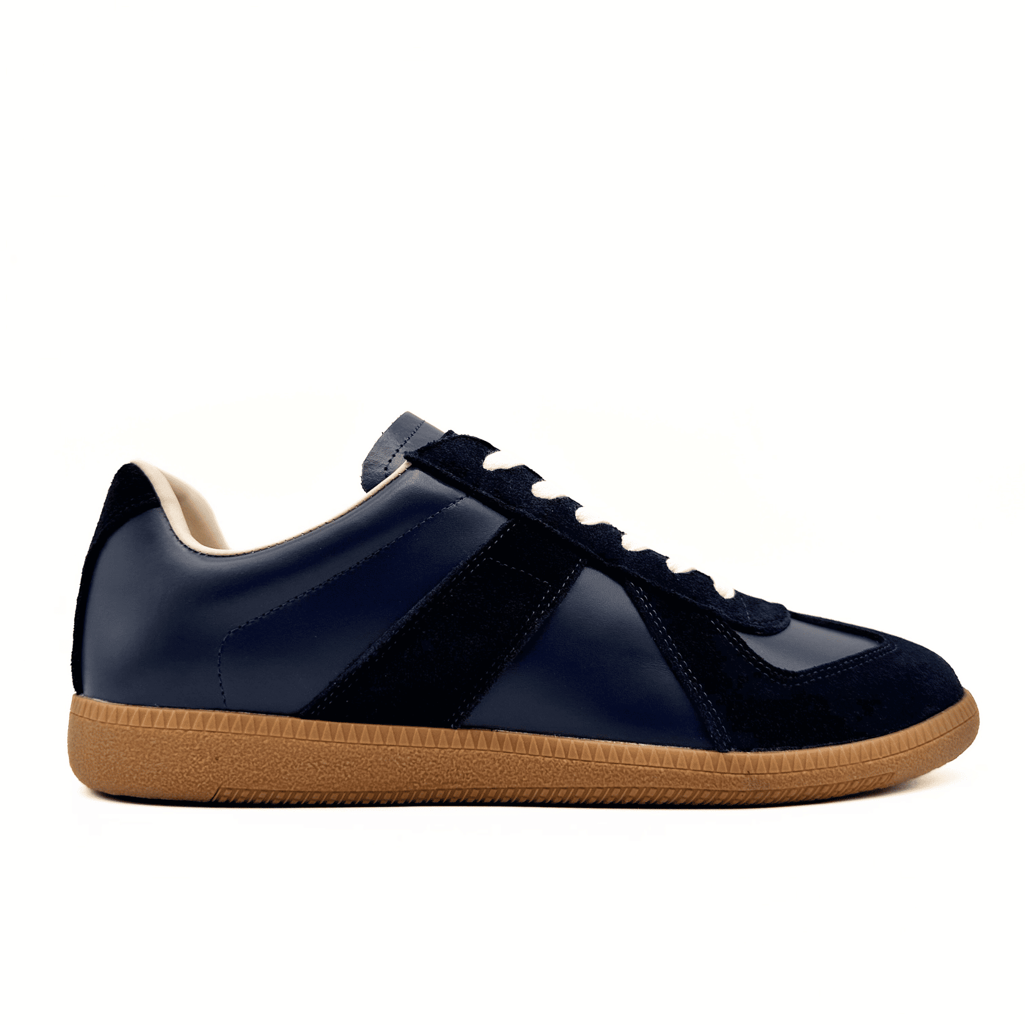 Maison margiela დაბალყელიანი მუქი ლურჯი