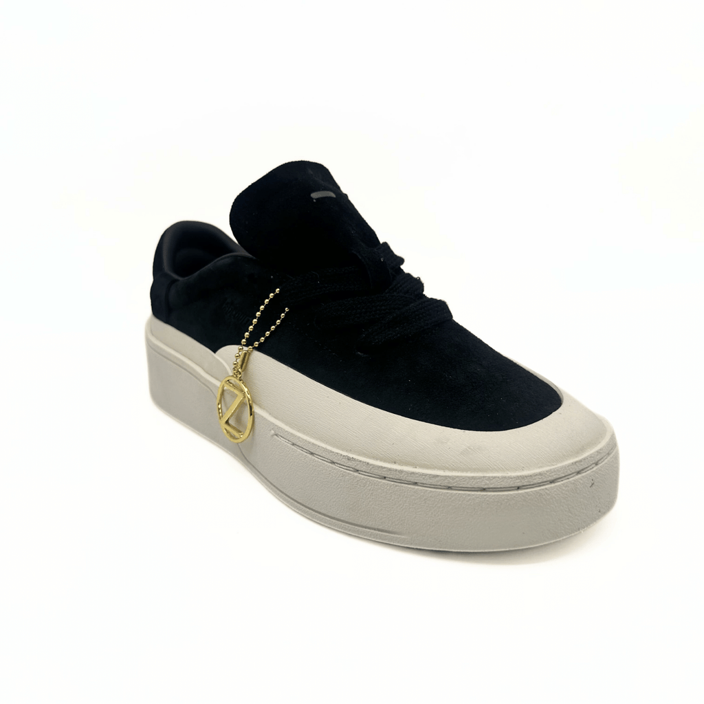 Adidas Labcourt Black