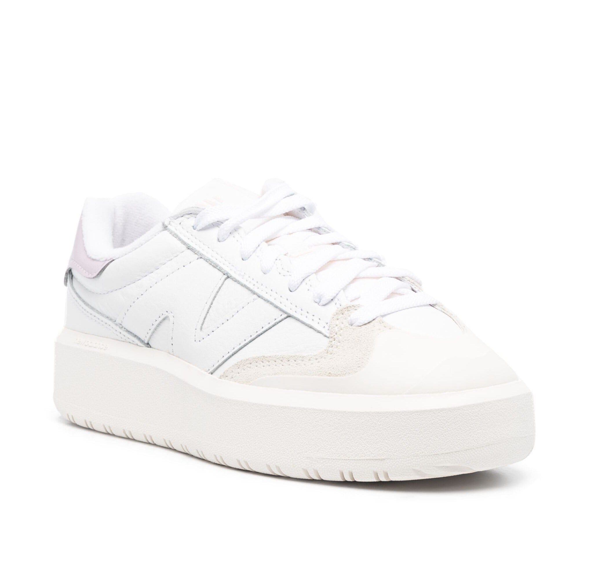 NEW BALANCE  302