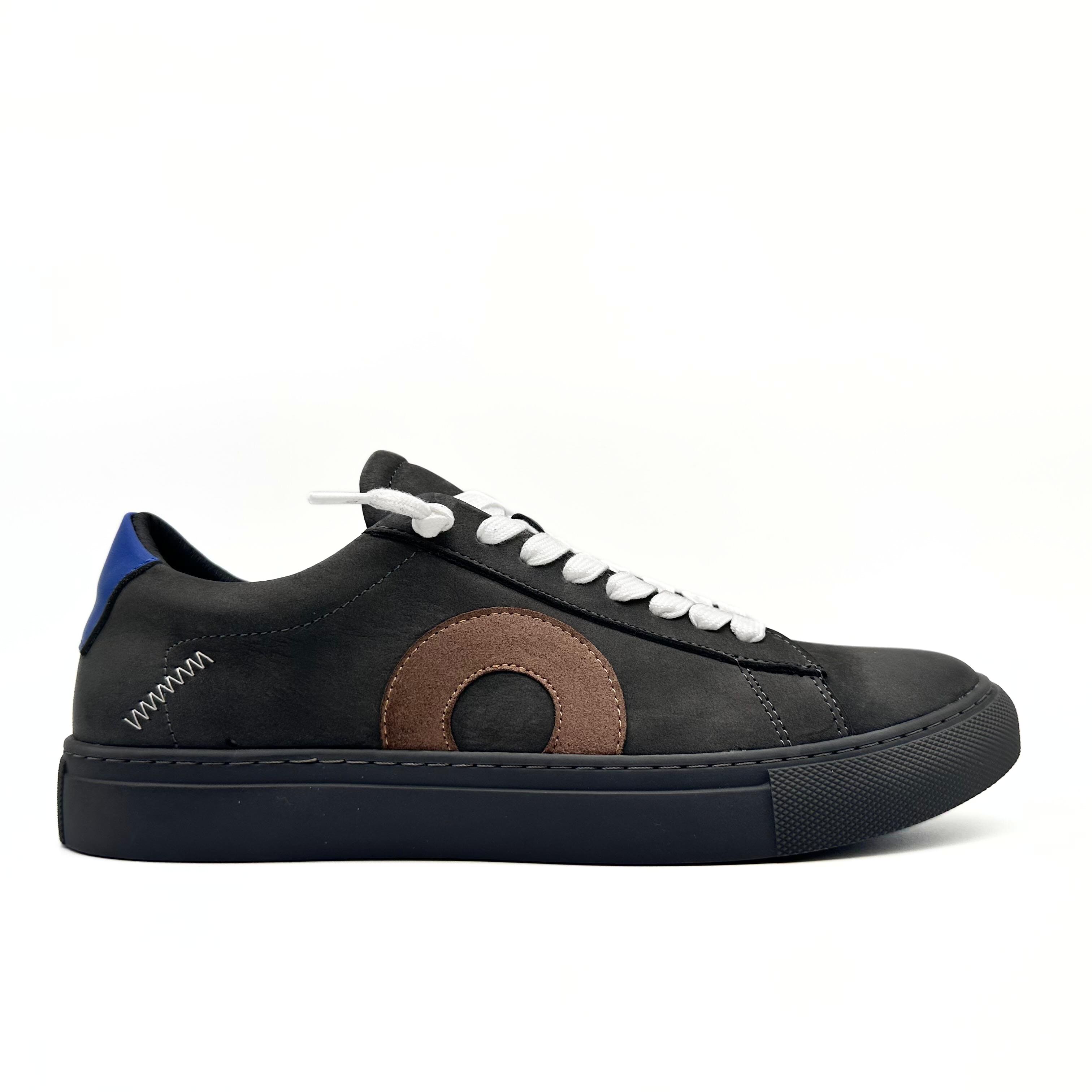 Oliver Cavell Low 1 Dark Grey