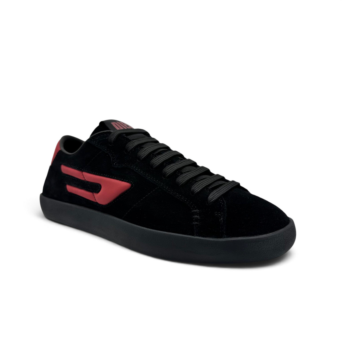 Bliss sneakers Diesel K868 model siyah ve kırmızı süet düşük bilekli spor ayakkabı