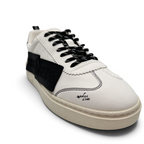 Bliss sneakers DSQUARED2 beyaz suni deri spor ayakkabı, siyah bağcıklı ve grafik baskılı modern günlük tasarım