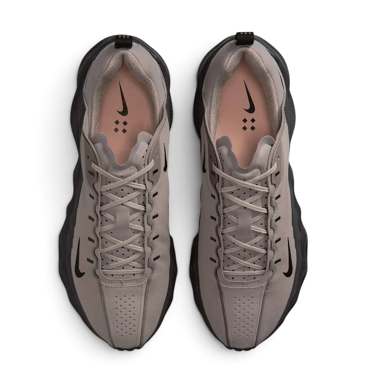 Bliss sneakers marka gri ve siyah renkli, modern tasarımlı, nefes alabilen günlük spor ayakkabı üstten görünüm