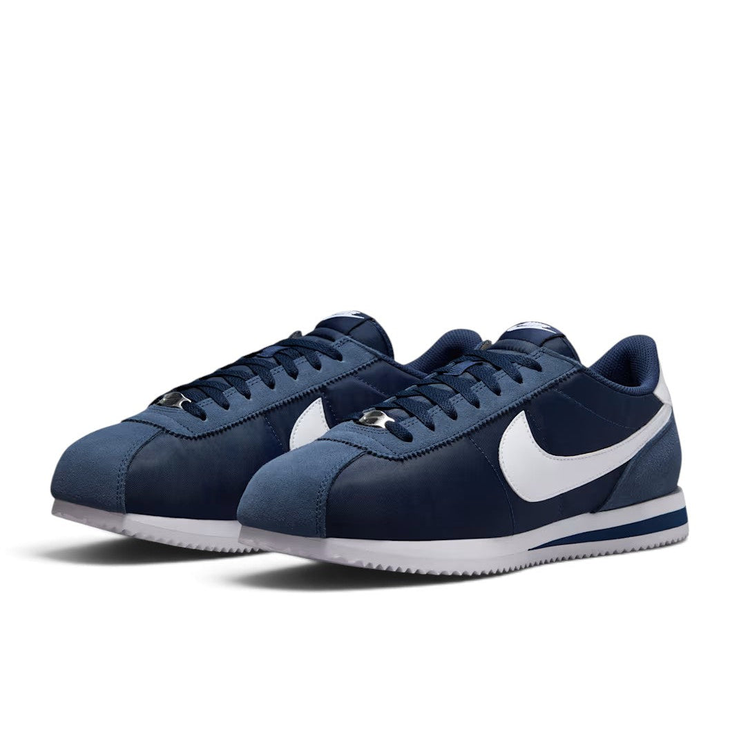 Bliss sneakers lacivert süet ve tekstil detaylı Nike Cortez klasik günlük spor ayakkabı, beyaz Swoosh logolu