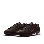 Bliss sneakers Nike Shox Ride 2 koyu kahve renkli, pembe topuk detaylı, file ve sentetik deri günlük spor ayakkabı