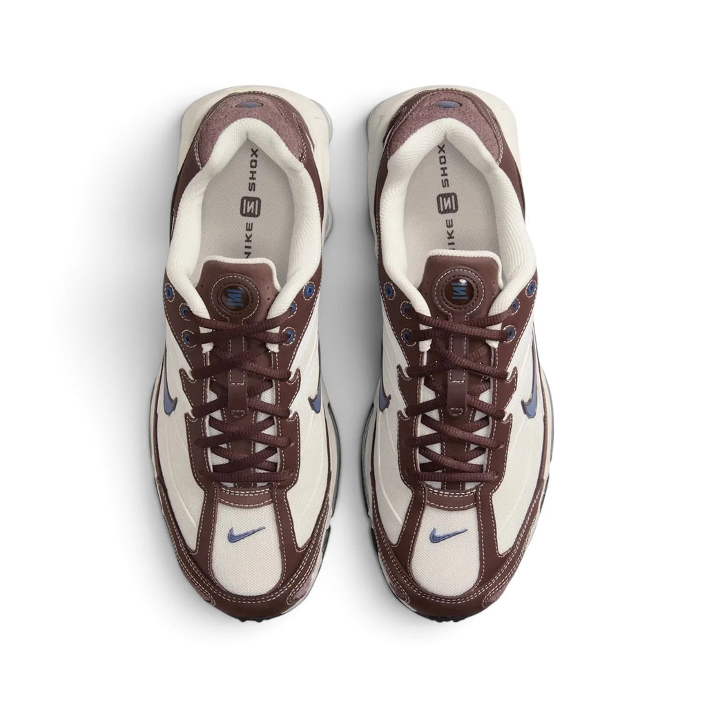 Bliss sneakers Nike Shox TL kahverengi ve krem tonlarında, mavi detaylı, file ve sentetik deri günlük spor ayakkabı