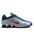 Bliss sneakers Nike Shox R4, lacivert ve gri tonlarında, kırmızı detaylı, topukta Shox yastıklama teknolojili spor ayakkabı