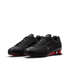 Bliss sneakers Nike Shox Ride 2 siyah renkli, kırmızı detaylı ve yastıklama teknolojisine sahip günlük spor ayakkabı