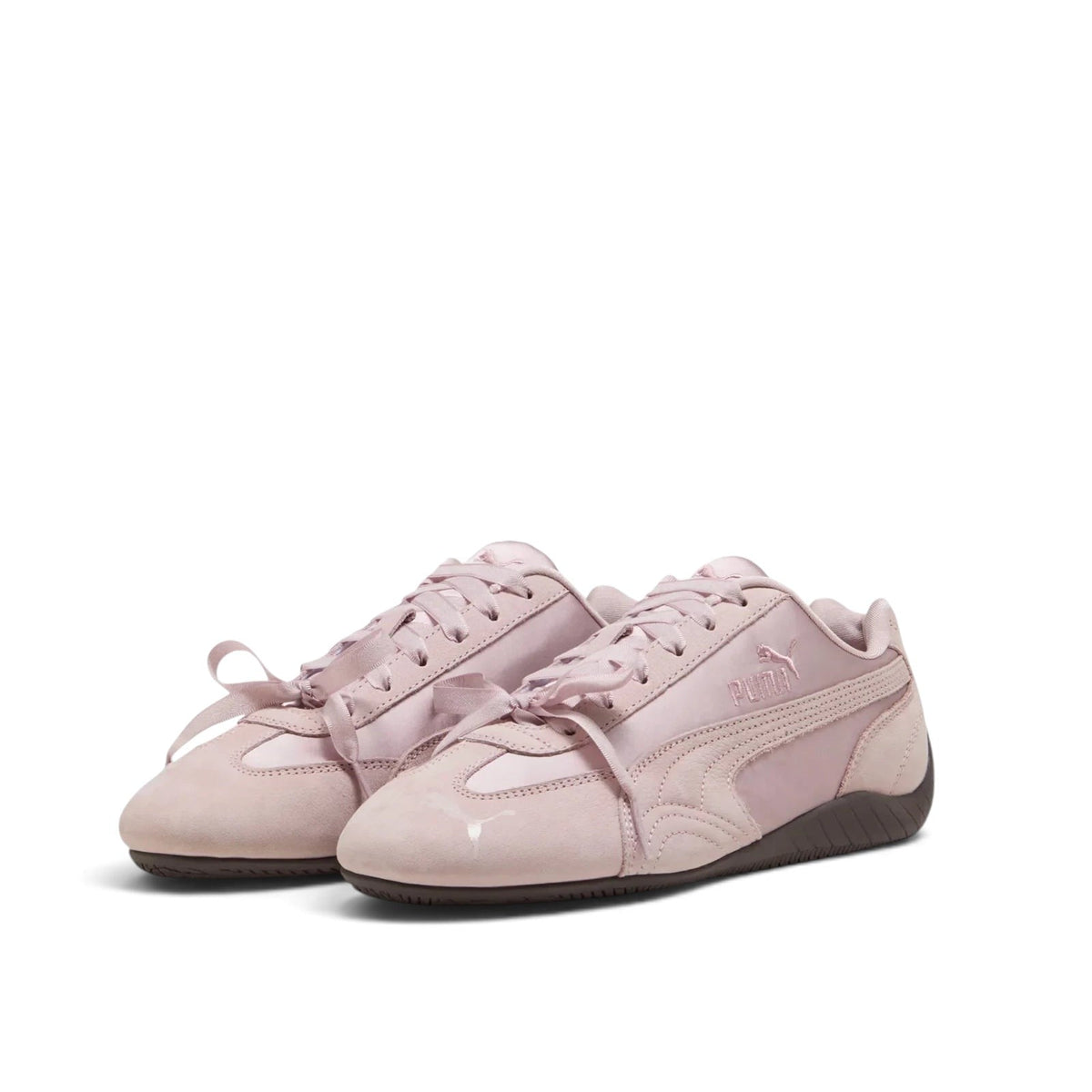 Bliss sneakers marka pudra pembesi saten ve süet detaylı, OrthoLite tabanlı şık PUMA Mostro günlük spor ayakkabı.