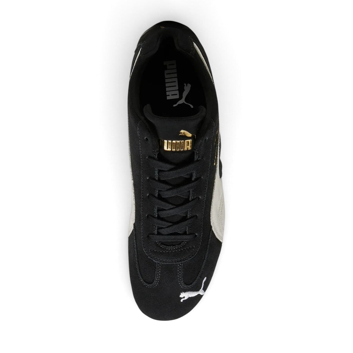 Bliss sneakers Puma Speedcat OG siyah süet düşük bilekli spor ayakkabı, beyaz detaylı ve altın logo baskılı üstten görünüm