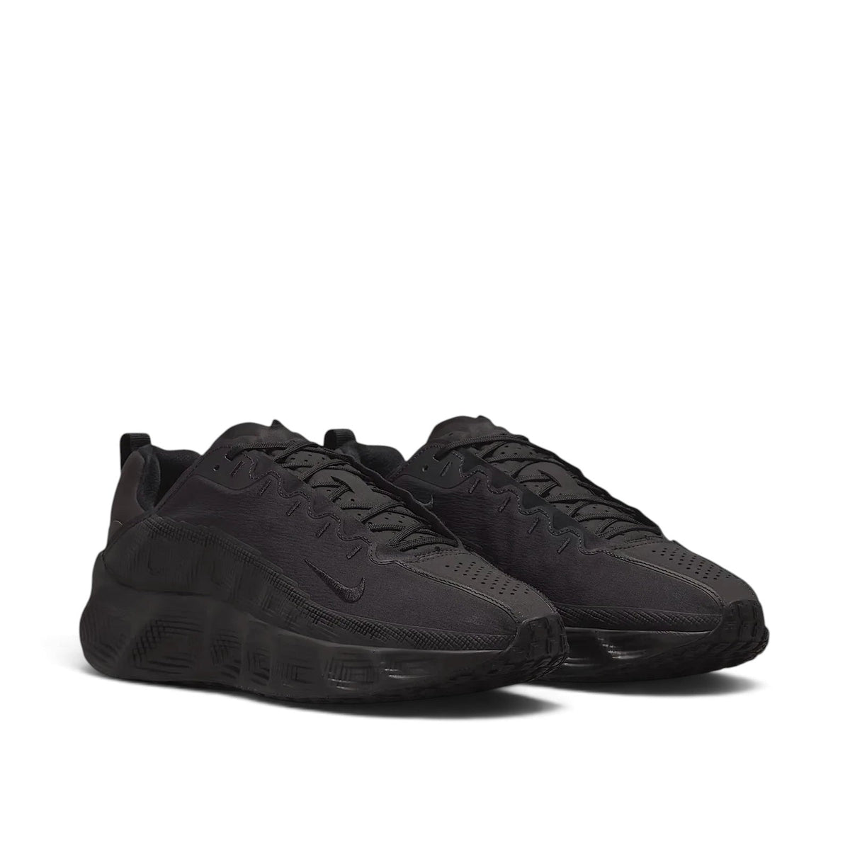 Bliss sneakers marka, siyah renkli, modern geometrik tabanlı ve minimalist tasarımlı günlük spor ayakkabı.
