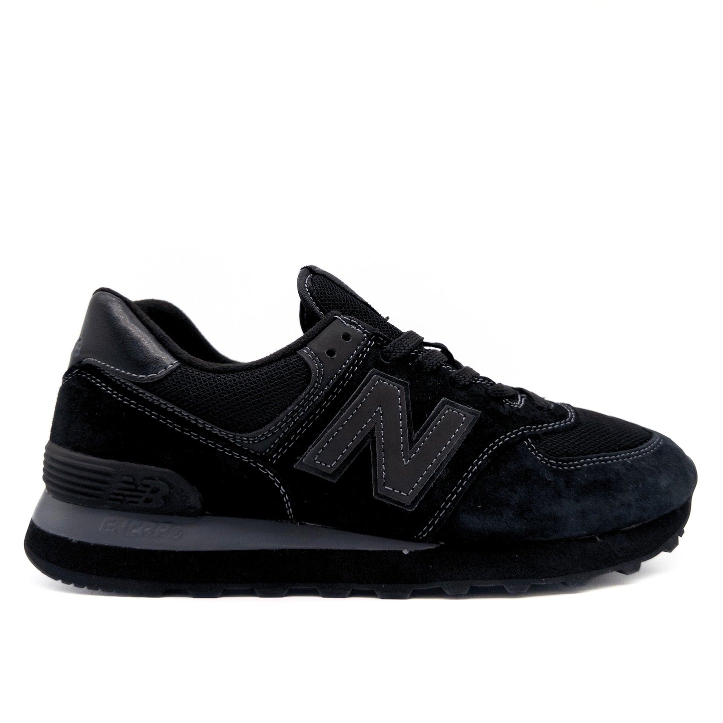 NEW BALANCE 574 მუქი შავი