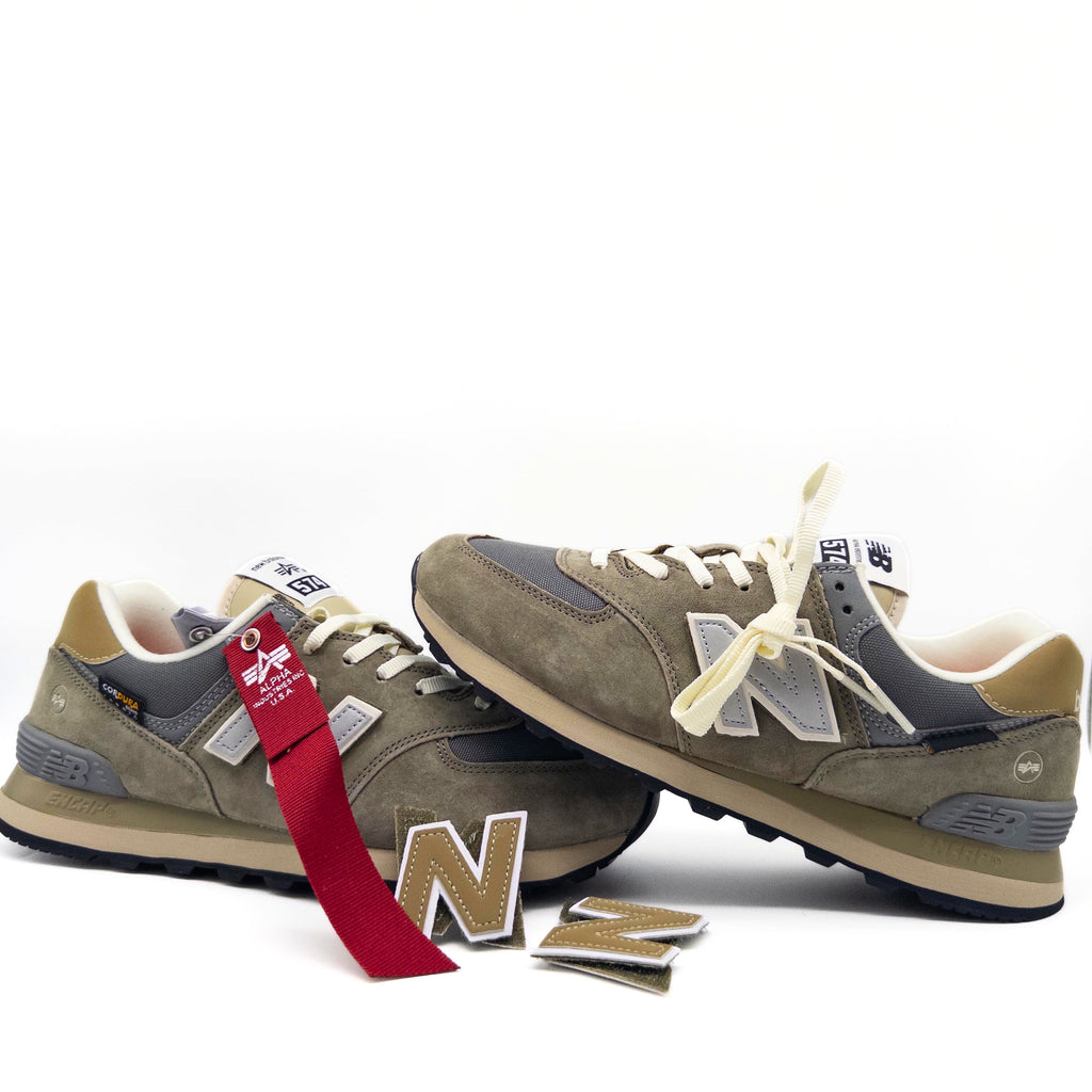 NEW BALANCE 574 ბრინჯაოსფერი/ნაცრისფერი