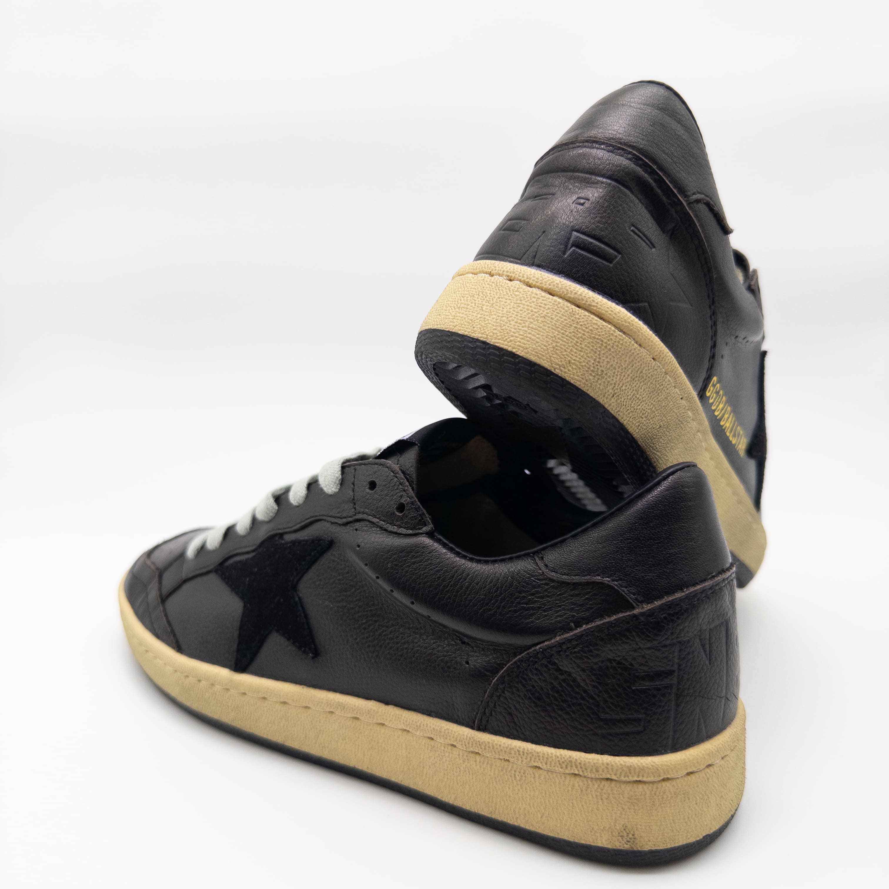 Golden Goose Ball Star black