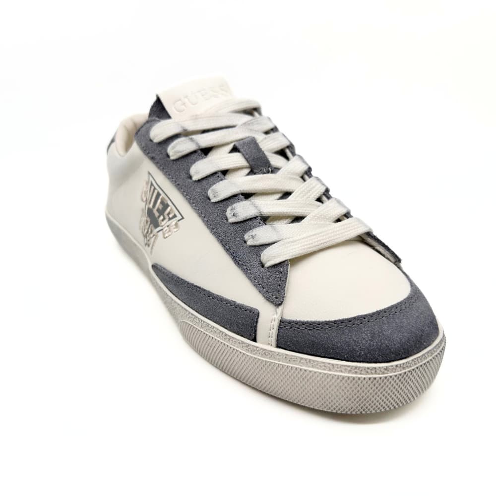 Guess White Natural Leather Low-Top Sneaker