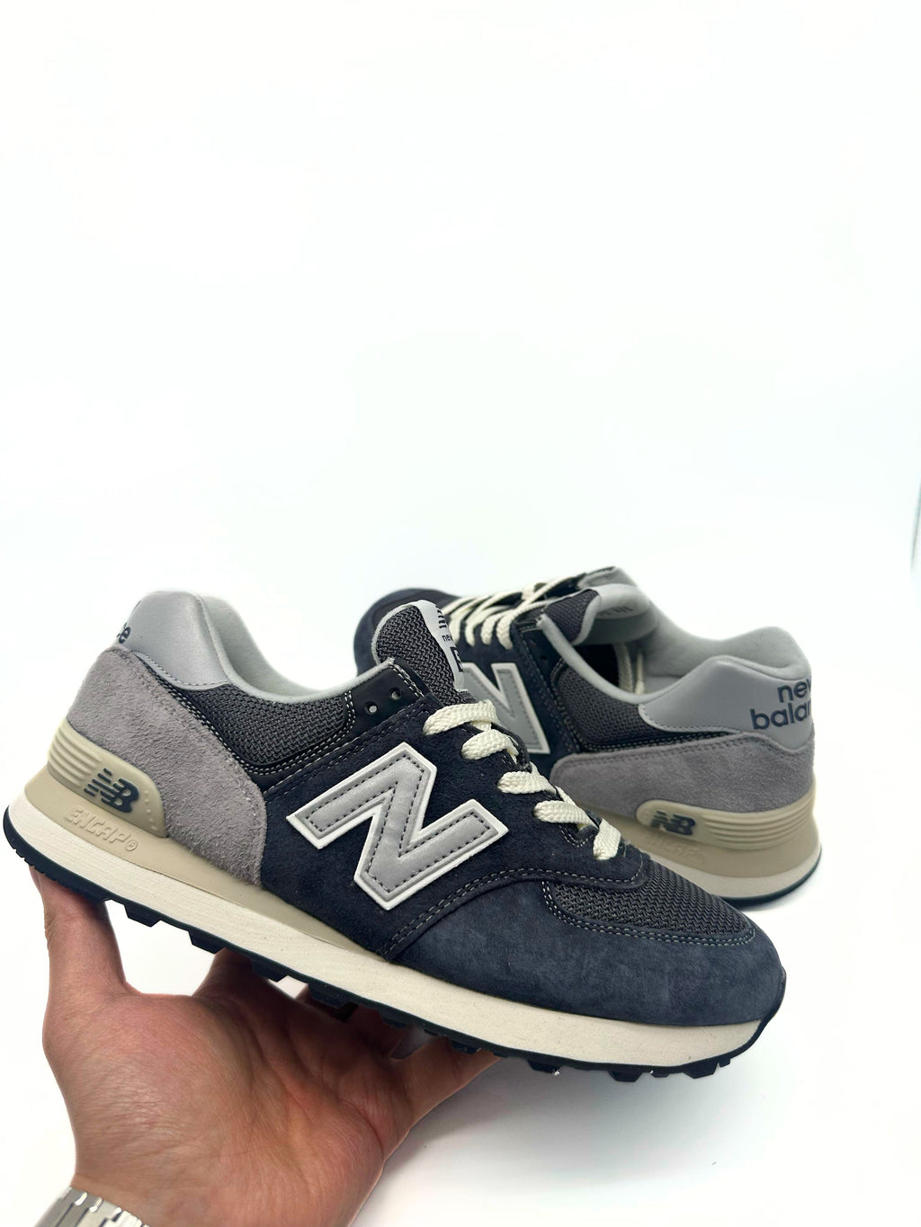 NEW BALANCE 574 მუქი ნაცრისფერი